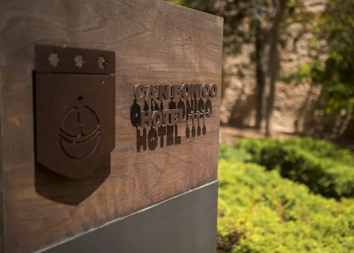 Hotel Ca\'N Bonico